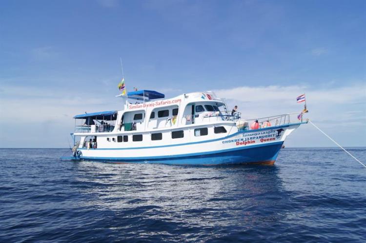 bateau-croisiere-plongee-thailande-iles-similan-dolphin-queen